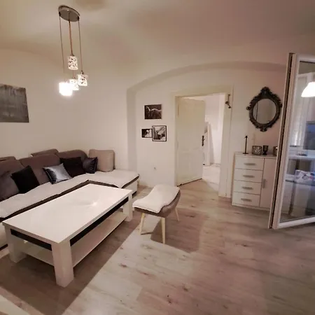 Apartment Skenderija Pet Friendly With Garden Sarajevo