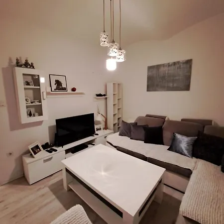 Skenderija Pet Friendly With Garden Apartment Sarajevo